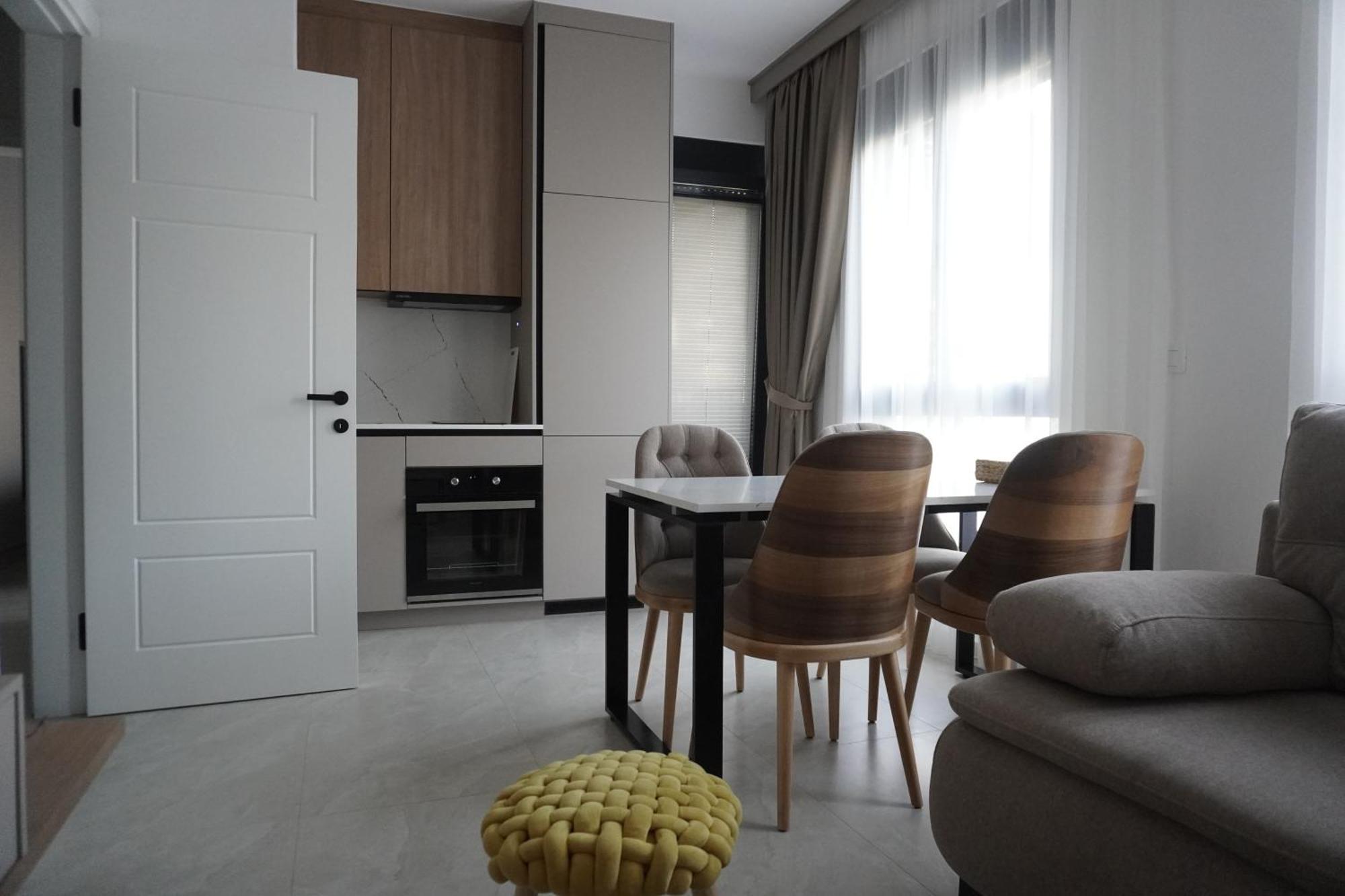 Vienna Luxury Apartments Dobra Voda Bagian luar foto